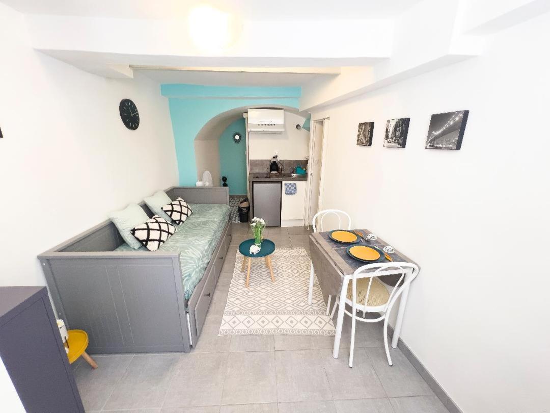 Superbe Appartement Монтелімар Екстер'єр фото