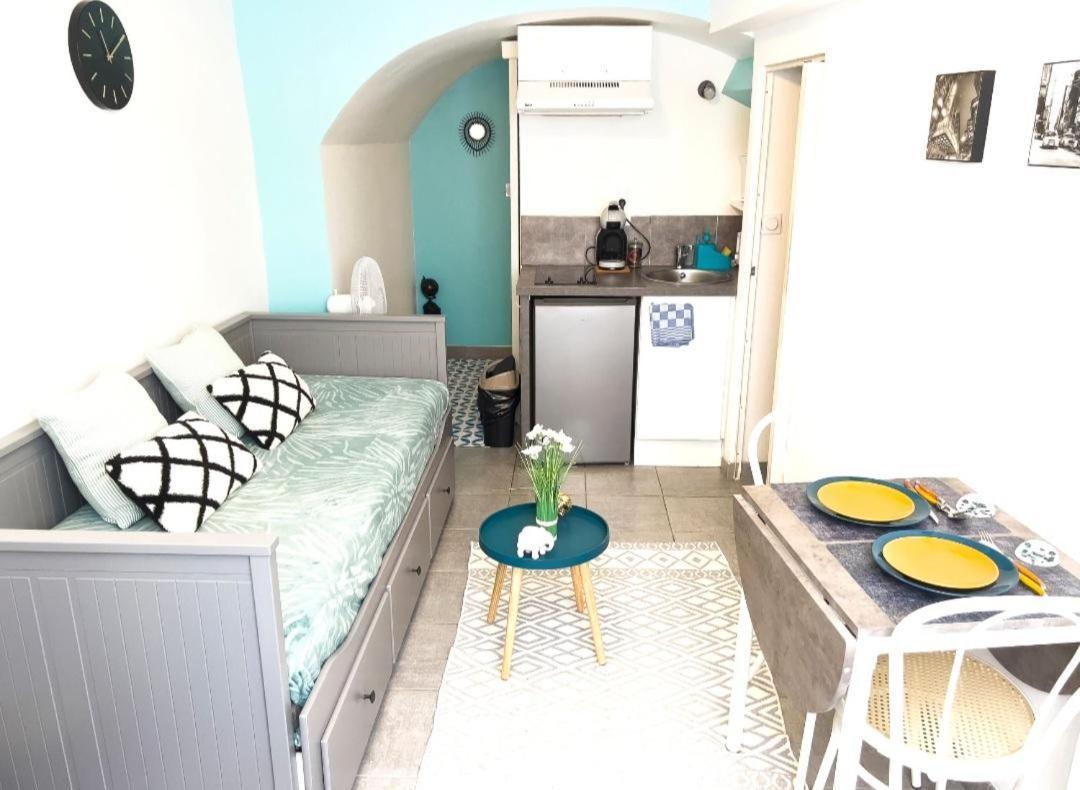 Superbe Appartement Монтелімар Екстер'єр фото