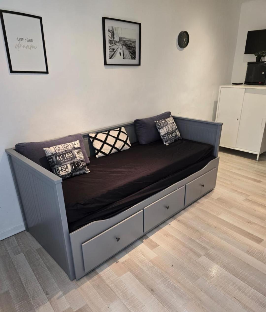 Superbe Appartement Монтелімар Екстер'єр фото